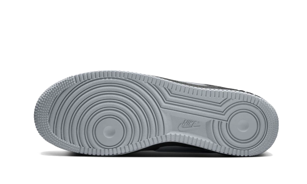 Air Force 1 '07 x Syna Black and Light Smoke Grey
