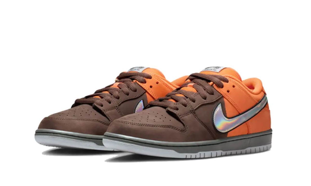 Nike SB Dunk Low Pro Premium MUNI Fast Pass Orange