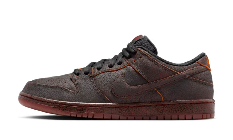 Nike SB  Dunk Low Pro Prm Dark Smoke Grey Campfire Orange "Krampus"