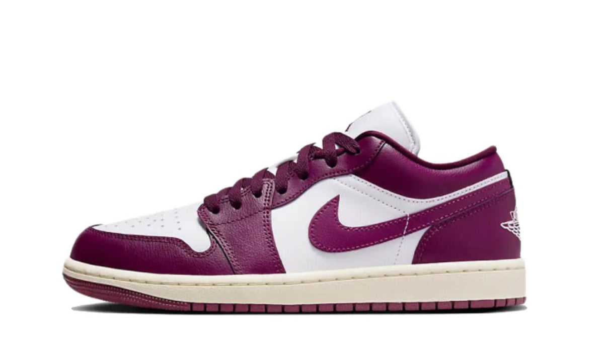 Air Jordan 1 Low Fireberry