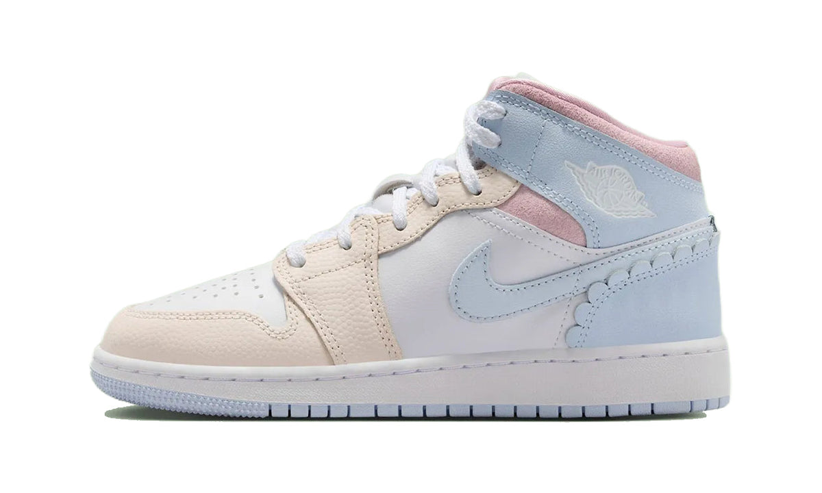 Air Jordan 1 Mid SE Love Is In The Air (GS)