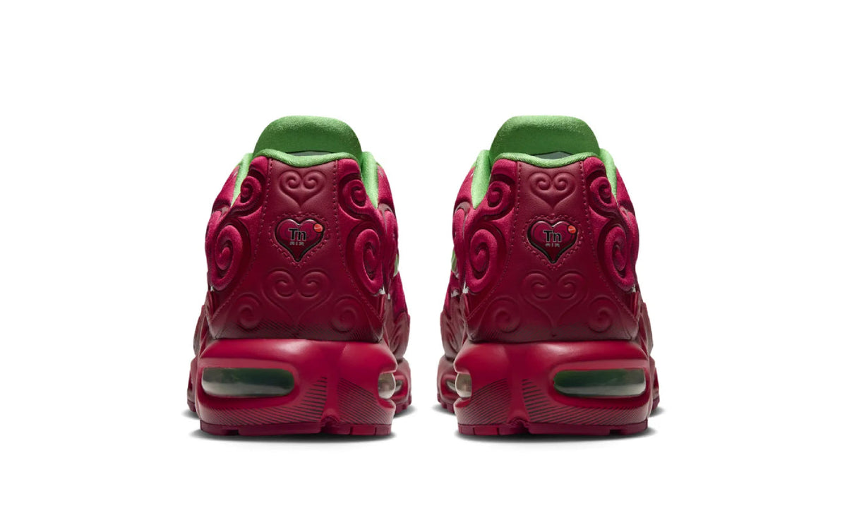 One Piece x Nike TN Air Max Plus ‘Ope’ Trafalgar D. Law (With Promo Card)