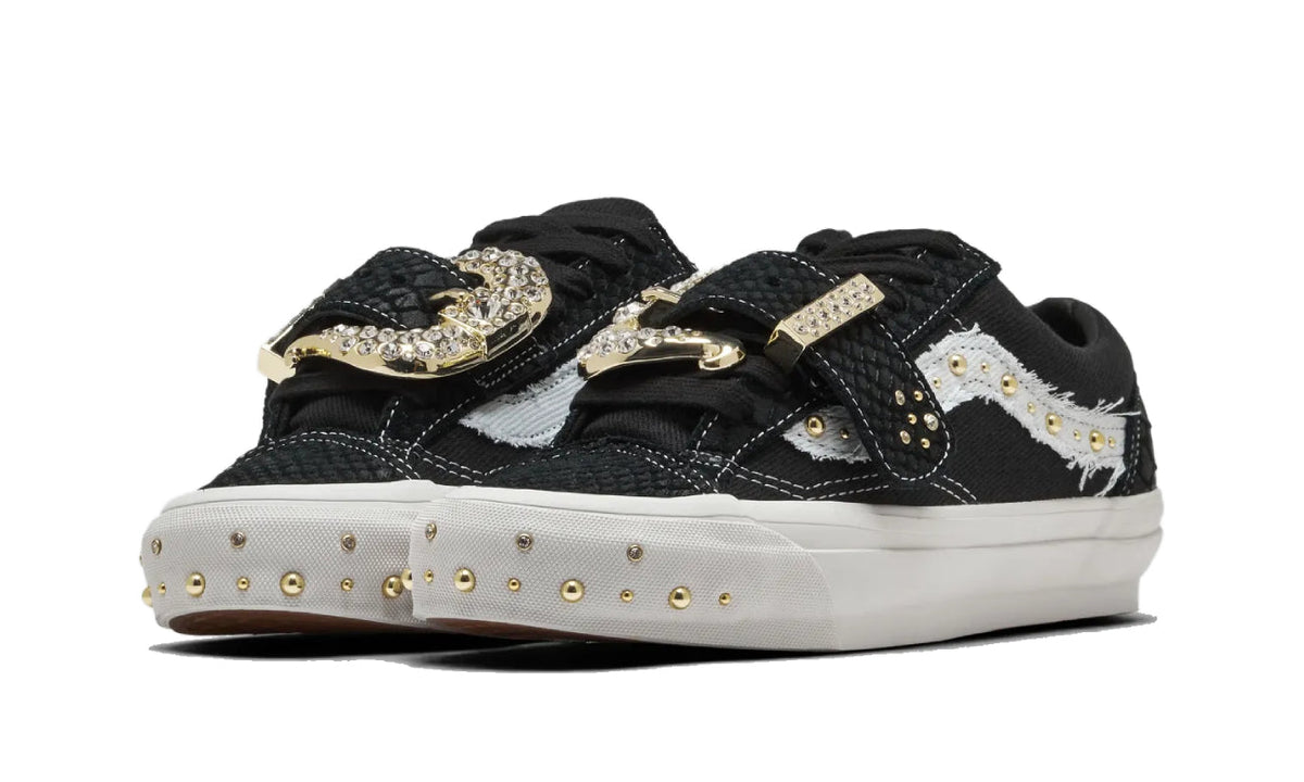 Vans Premium Old Skool 36 Metagirl Buckle Black White