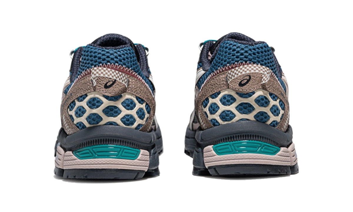 ASICS Gel-Kahana 8 FL Grey Brown