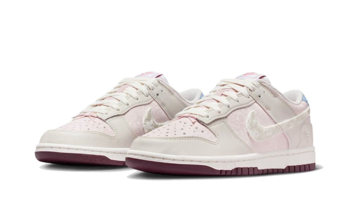 Nike Dunk Low Valentine's Day (2026) (Women's)