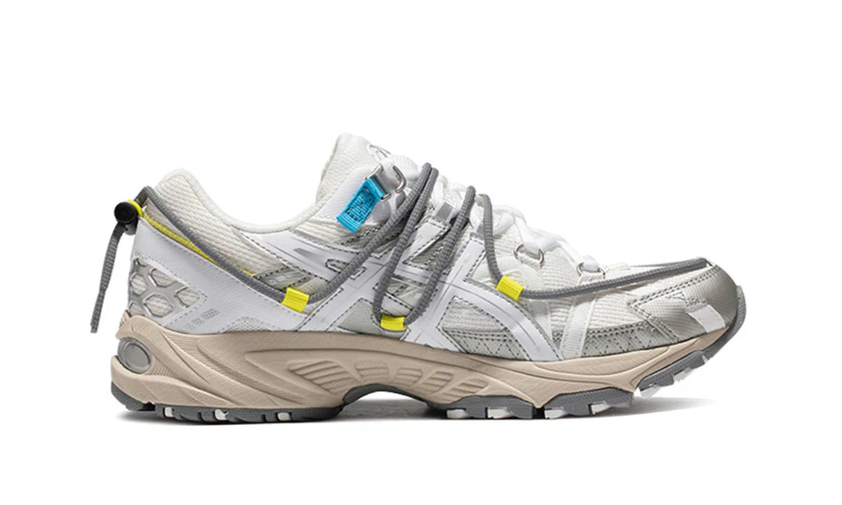 ASICS Kahana TR V2 White Grey Yellow