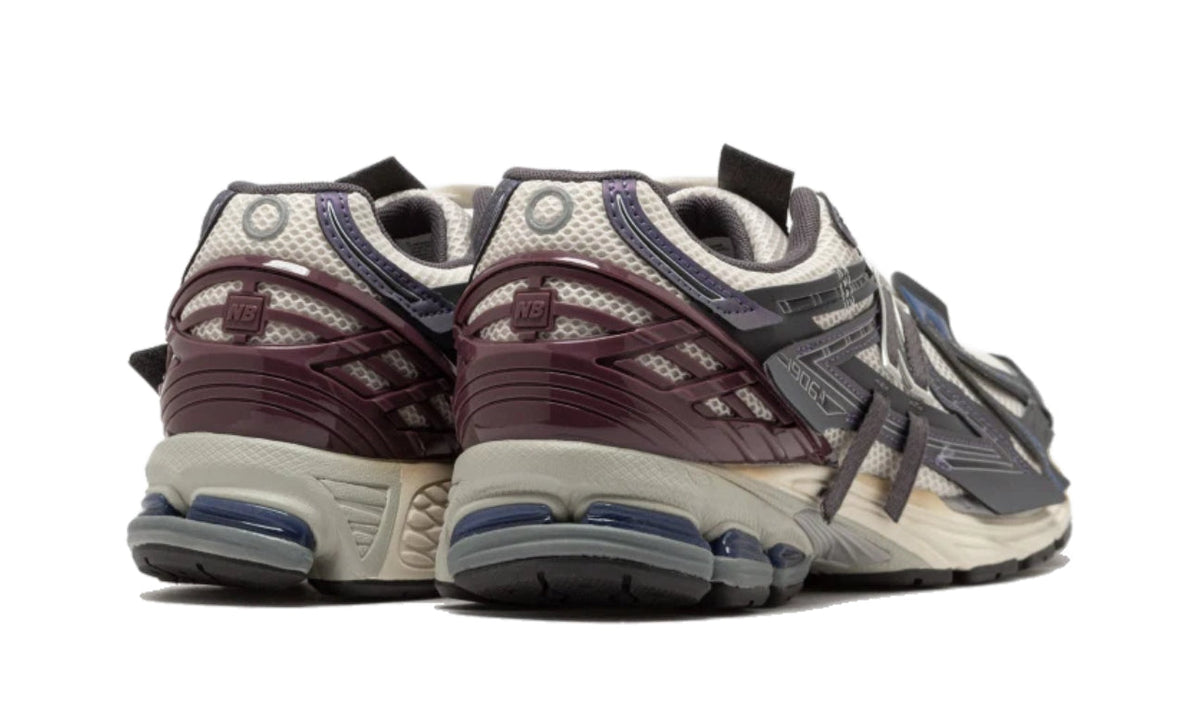 New Balance 1906A Inkwell Sea Salt