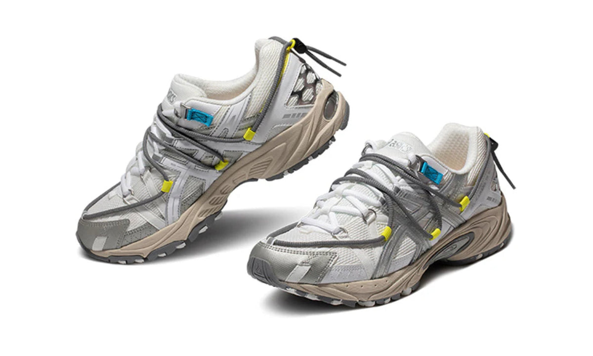 ASICS Kahana TR V2 White Grey Yellow