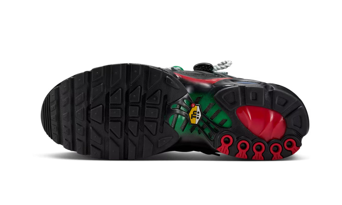 Nike Air Max Plus Homecoming Black