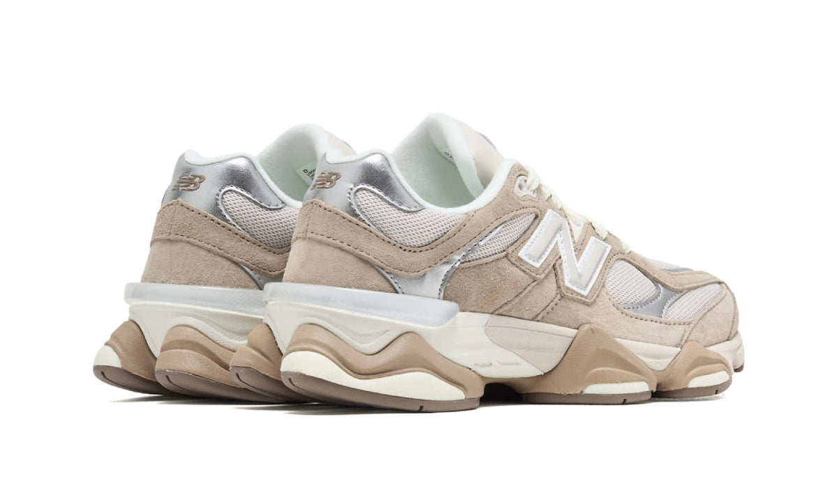 New Balance 9060 Silver Metallic Driftwood
