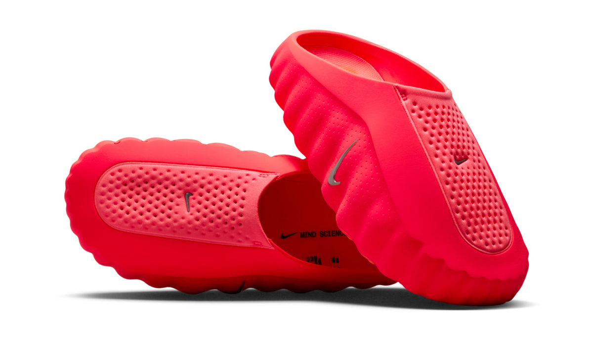 Nike Mind 001 Slide Solar Red