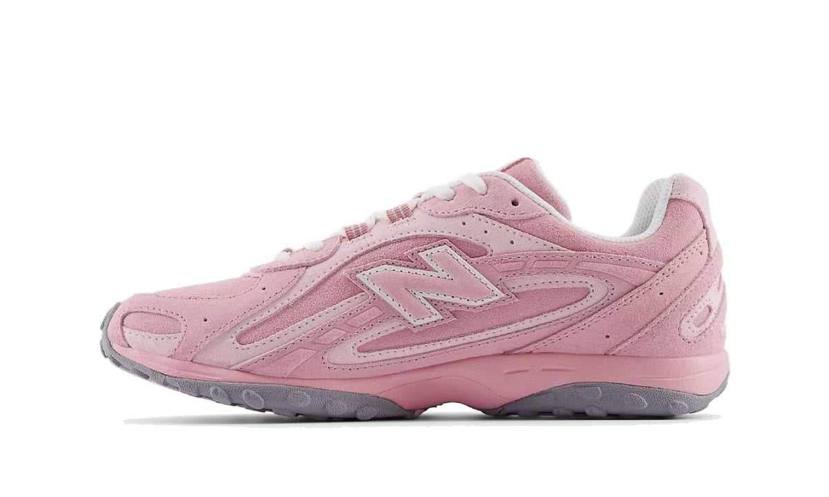 New Balance 204L Pastel Pink