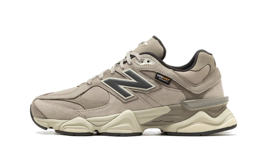 New Balance 9060 Arid Stone Black
