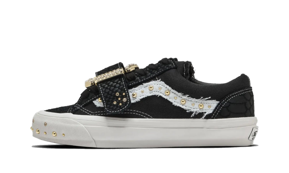 Vans Premium Old Skool 36 Metagirl Buckle Black White